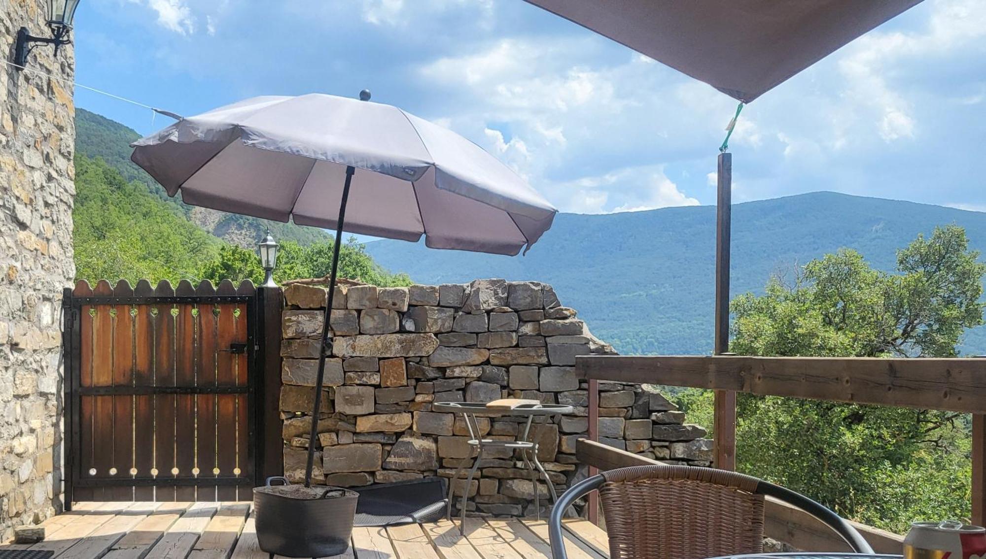 Casa Rural Pirineo Aragones Pensionat Biescas  Exteriör bild