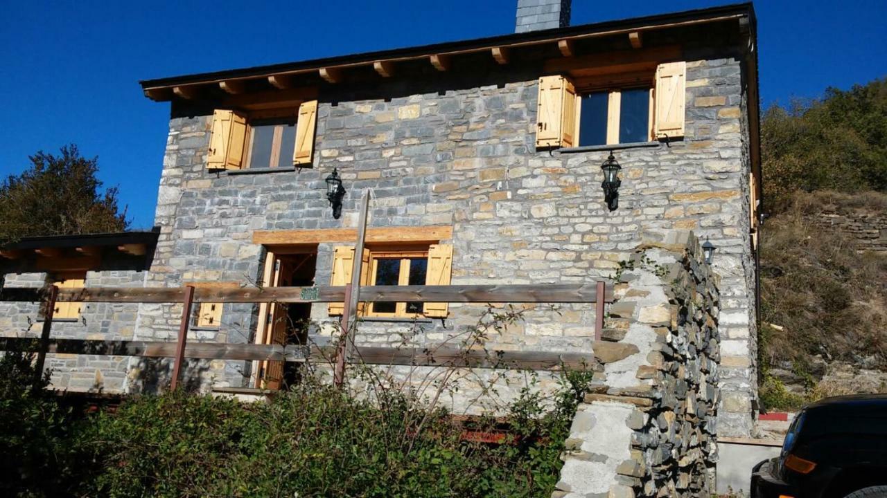 Casa Rural Pirineo Aragones Pensionat Biescas  Exteriör bild